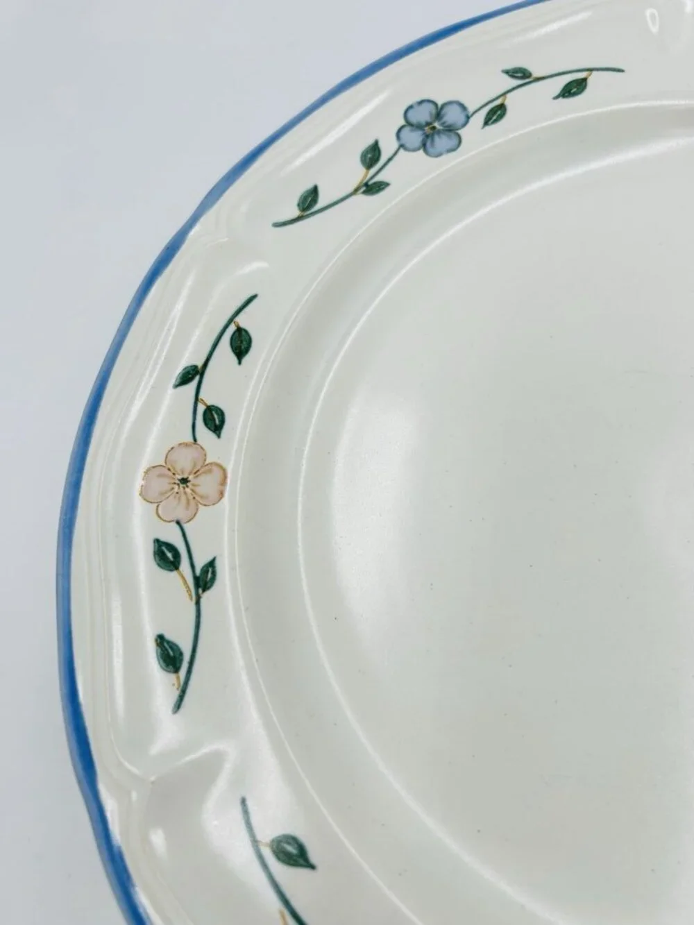 The Cellar Odette Round Serving Platter 12.25